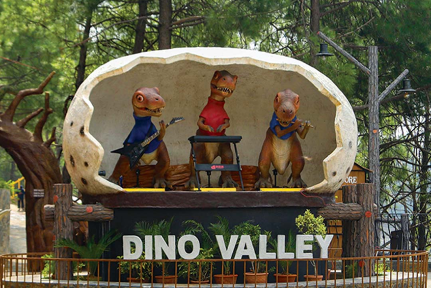 Amusement Parks1